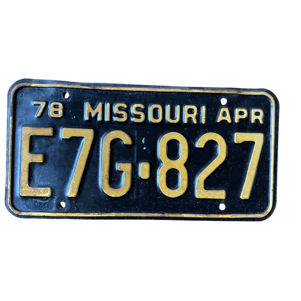 1978 Missouri License Single Plate APR Black MO Vintage Tag Car Auto Decor ALPCA